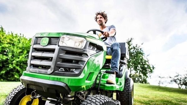 Tondeuse autoportée X127 - John Deere – Image 3